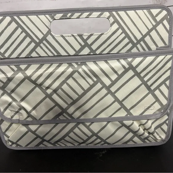 NWOT Thirty One Deluxe Double Duty Caddy - Gray Patchwork. - Picture 2 of 6